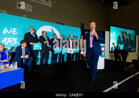 Die Brexit Partei AG zu einer politischen Kundgebung in Cornwall in Erwartung eines allgemeinen Wahlen in Großbritannien. Stockfoto