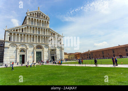 Italien, Toskana, Pisa, Piazza dei Miracoli, die Kathedrale Santa Maria Assunta Stockfoto