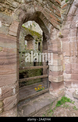 Ludlow Castle, Shropshire, England. Eine schöne mittelalterliche Burg, die eine Touristenattraktion in der Stadt Ludlow ist. Stockfoto