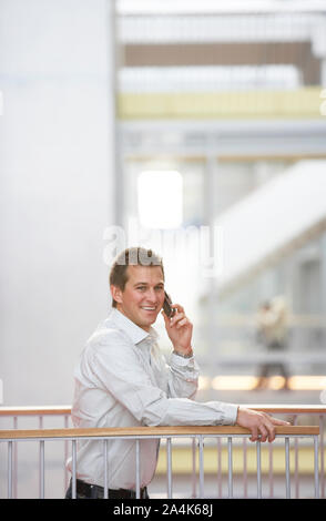 Am Telefon sprechen Stockfoto
