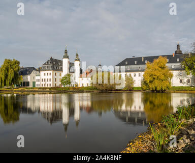 Schloss Blankenhain Ddr im Herbst Stockfoto