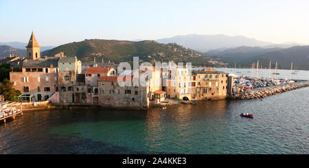 Saint Florent eine Stadt von Corse und seine Uferpromenade Stockfoto