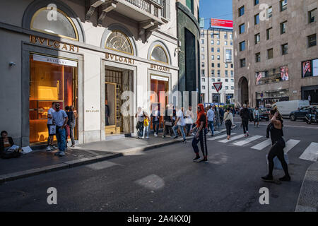 Mailand, Italien - 21 September 2019: Montenapoleone Straße in Mailand. Fashion Week shopping Stockfoto