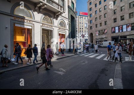 Mailand, Italien - 21 September 2019: Montenapoleone Straße in Mailand. Fashion Week shopping Stockfoto