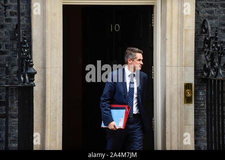 London, Großbritannien. 15 Okt, 2019. Gavin Williamson, der Staatssekretär für Bildung, Ausstiege Anzahl Downing Street 10. Credit: Stephen Chung/Alamy leben Nachrichten Stockfoto