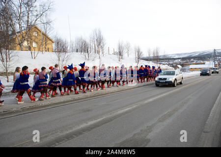 Laplander Hochzeit in Karasjok, Norwegen. Lapp/Lappen/Laplander/Laplanders/Lapplander/Lapplanders/Sami/Lappland/Lappland. Stockfoto