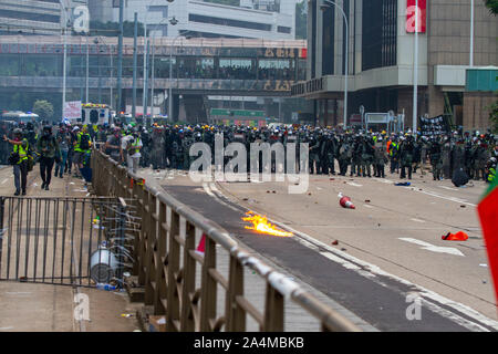 Am 29. September in Hongkong gegen Totalitarismus März Stockfoto