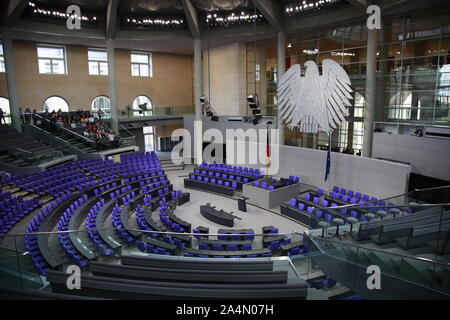 Das Reichstagsgebäude Berlin Reichstag, Bundestag, Politik, erbaut 1984-1894, Architekt: Paul Wallot, Umbau 1995-1999, Architekt: Sir Norman Foster, Stockfoto