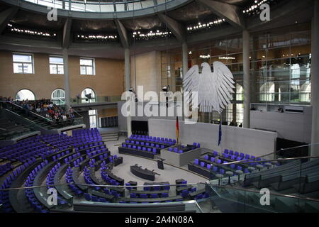 Das Reichstagsgebäude Berlin Reichstag, Bundestag, Politik, erbaut 1984-1894, Architekt: Paul Wallot, Umbau 1995-1999, Architekt: Sir Norman Foster, Stockfoto