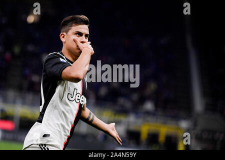 Uventus Player Paulo Dybala während des Inter-Juventus Fußballspiel im Stadion San Siro Stockfoto