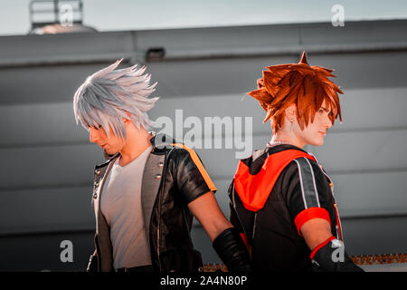 Rom, Italien, 5. April 2019, Comic und Cosplayer Veranstaltung namens 'Romix'. Medium Schüsse eines jungen homosexuellen Männern in den japanischen Outfits. Hard Core Fans, Happy Day. Stockfoto