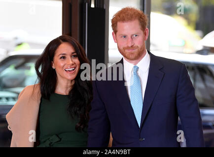 Der Herzog und die Herzogin von Sussex kommen für die jährliche WellChild Auszeichnungen bei den Royal Lancaster Hotel, London. Stockfoto