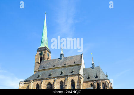 Detail der gotischen St. Bartholomäus Kathedrale in Plzen, Tschechische Republik. Historische Kathedrale im Zentrum der Stadt. Stadt auch bekannt als Pilsen ist berühmt für sein Bier. Böhmen, Tschechien. Stockfoto