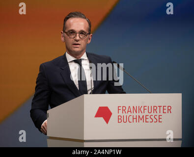 15. Oktober 2019, Hessen, Frankfurt/Main: Heiko Maas (SPD), Außenminister der Bundesrepublik Deutschland, spricht bei der Eröffnung der Frankfurter Buchmesse. Foto: Frank Rumpenhorst/dpa Stockfoto