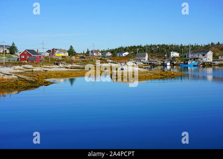 Untere Aussicht, NS, CANADA-6 OKT 2019 - Ansicht des unteren Aussicht, einem kleinen Fischerdorf an der Chebucto Halbinsel in der Nähe von Halifax, Nova Scotia. Stockfoto