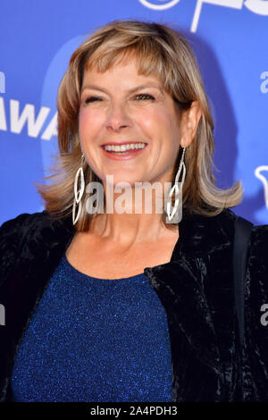 London, Großbritannien. 15 Okt, 2019. Penny Smith sorgt sich BBC1 der Nationalen Lotterie Awards 2019 bei BBC Television Centre, 101 Wood Lane, am 15. Oktober 2019, London, UK. Bild Capital/Alamy leben Nachrichten Stockfoto