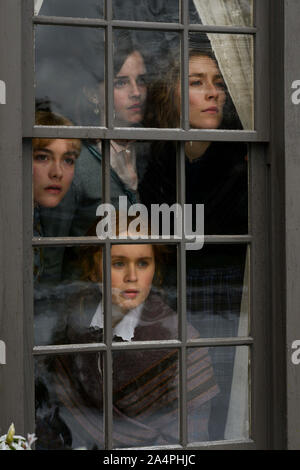 Erscheinungsdatum: Dezember 25, 2019 TITEL: Kleine Frauen Studio: Columbia Pictures Regie: Greta Gerwig Plot: Vier Schwestern kommen vom Alter in Amerika in der Zeit nach dem Bürgerkrieg in den Hauptrollen: FLORENZ PUGH als Amy März, EMMA WATSON als Meg März, ELIZA SCANLEN als Beth März, SAOIRSE RONAN als Jo März. (Bild: © Columbia Pictures/Entertainment Bilder) Stockfoto