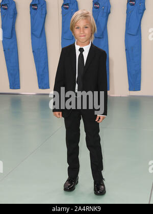 Oktober 2019, Westwood, Kalifornien, USA: 15. Oktober 2019 - Westwood, Kalifornien - Teddy Blum. Apple TV+'s ''for All Mankind'' Los Angeles Premiere fand im Regency Village Theater statt. Foto: Birdie Thompson/AdMedia Stockfoto