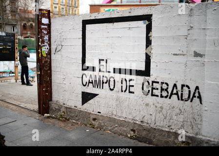 In einem Grundstück befindet, El Campo de Cebada (Gerste) ist ein kultureller, künstlerischer und sozialer Raum durch die Nachbarn in La Latina, Madrid erstellt. Stockfoto