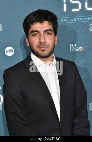 Köln, Deutschland. 14 Okt, 2019. Der Schauspieler Omid Memar auf die Vorführung des Films "7500" auf dem Filmfestival Köln, Internationales Festival für Film und Fernsehen kommt. Credit: Horst Galuschka/dpa/Alamy leben Nachrichten Stockfoto