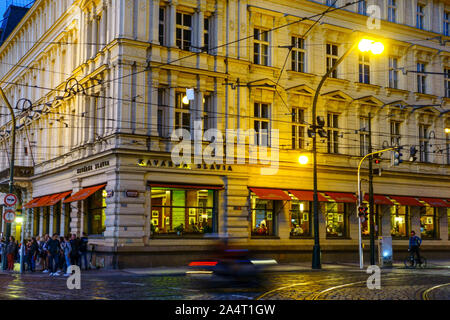 Kavarna Slavia, Narodni Trida, Prag Tschechische Republik Stockfoto