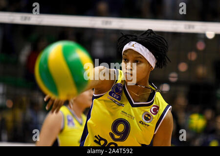 Melissa Vargas während der CEV-Halbfinale 2019 - vs Fenerbahçe Imoco Conegliano, Treviso, Italien, 02. April 2019, Volleyball Volleyball Champions League Frauen Stockfoto