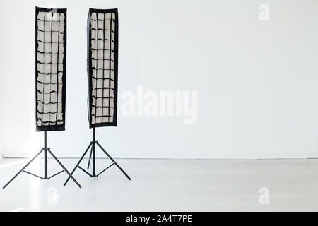 Photo Studio Zubehör Fotograf ist innen weiß Hintergrund Stockfoto