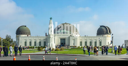 Los Angeles, Kalifornien, USA. Juni 1, 2019. Griffith Observatory ist der Führer der öffentlichen Astronomie und ist ein beliebter Ort für Touristen, die wissenschaften Liebe Stockfoto