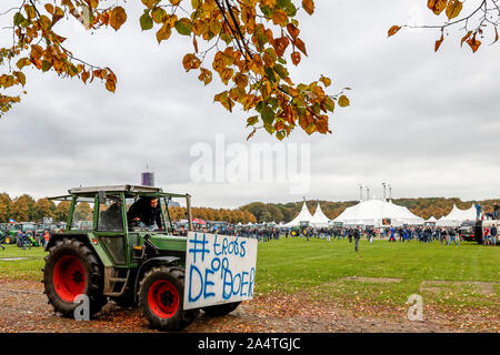 Den Haag, Niederlande. 16 Okt, 2019. Den Haag, 16-10-2019, Den Haag Centre, holländische Nachrichten Malieveld Credit: Pro Schüsse/Alamy leben Nachrichten Stockfoto