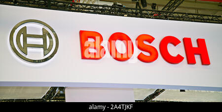 Frankfurt, Hessen / Deutschland - 13. September 2019 Logo auf einem Stand von Bosch während der IAA Stockfoto