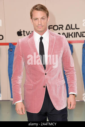 15. Oktober 2019 - Westwood, Kalifornien - Joel Kinnaman. Die Apple TV" für alle Menschen" Los Angeles Premiere im Regency Dorf statt. Photo Credit: Birdie Thompson/AdMedia/MediaPunch Stockfoto