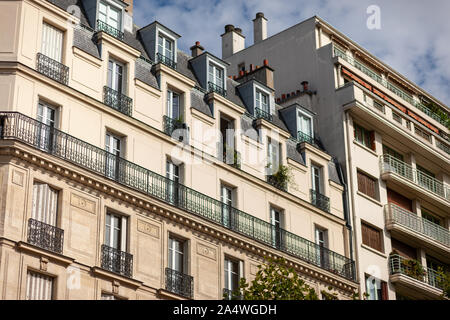 Straßenszenen in der alten Bezirke von Paris, Frankreich Am 5. August 2019. Stockfoto