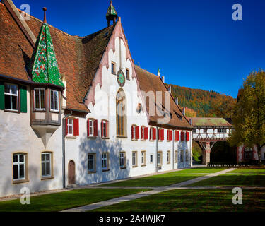 DE-BADEN-WÜRTTEMBERG: Historisches Kloster Blaubeuren auf der Schwäbischen Alb Stockfoto