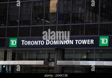 Vancouver, Kanada - 20 September, 2019: Blick auf Toronto Dominion Turm in der Innenstadt von Vancouver Stockfoto