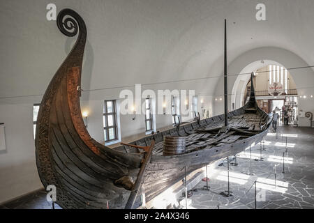 Das Osebergschiff in der Viking Ship Museum in Oslo, Norwegen Stockfoto