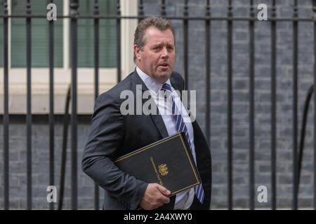 16. Oktober 2019, Minister der Ankunft in Nummer 10 Downing Street, Westminster, London. Stockfoto