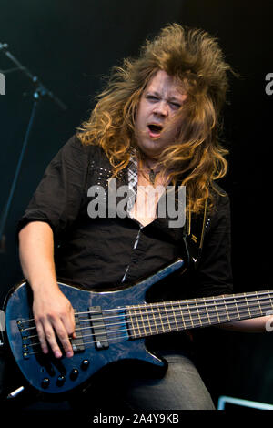 Väsbygruppen H.E.A.T. führt während der väsby Rock Festival. Upplands Vasby, Schweden. Stockfoto