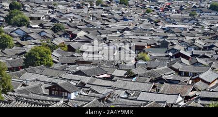 Lijiang, eine Stadt im Nordwesten der Provinz Yunnan in China ist berühmt für seine UNESCO Weltkulturerbe, die Altstadt von Lijiang. Stockfoto