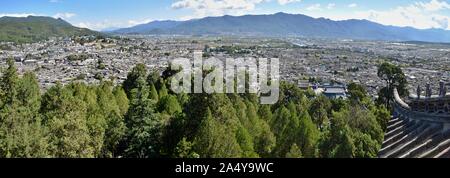 Lijiang, eine Stadt im Nordwesten der Provinz Yunnan in China ist berühmt für seine UNESCO Weltkulturerbe, die Altstadt von Lijiang. Stockfoto