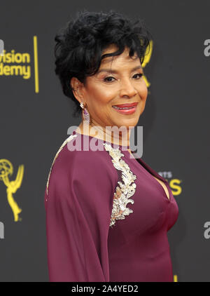 Creative Arts Emmy 2019 - Tag 2 Ankunft auf der Microsoft Theater in Los Angeles, Kalifornien statt. Mit: Phylicia Rashad Wo: Los Angeles, Kalifornien, Vereinigte Staaten, wenn: 16 Sep 2019 Credit: Adriana Barraza/WENN.com M. Stockfoto