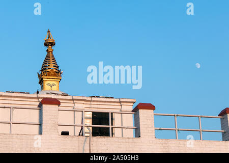 Heilige Maya Dev Tempel in Lumbini. Der Geburtsort von Lord Gautama Buddha Stockfoto