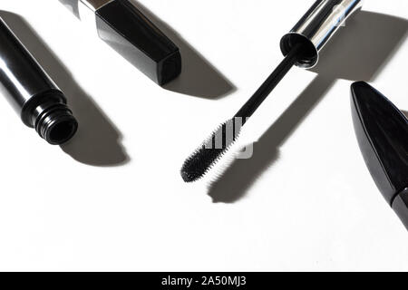 Mascara Produkt shot whtie Hintergrund Stockfoto