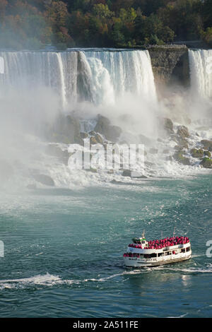 Niagara Falls Maid of the Mist tour Boote Stockfoto