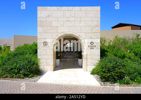 COSTA NAVARINO, Griechenland - 3 Jun 2019 - Blick auf den Spa an der Costa Navarino, A Luxury Resort Komplex (Westin und Romanos Hotels von Marriott gehandhabt) im Stockfoto