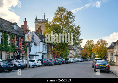 Der Park Street im Herbst in Woodstock, Oxfordshire, UK Stockfoto