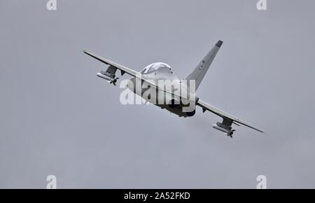 Italienische Luftwaffe T-346 eine Durchführung an der Royal International Air Tattoo 2019 Stockfoto