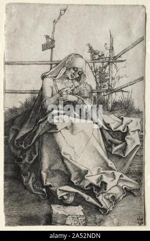 Die Jungfrau und Kind auf einem Grasbewachsenen Bank, 1503. Diese einfache und vertraute Szene der Jungfrau Krankenpflege das Christkind ist unter D&#xfc; rer &#x2019;s die meisten Ausschreibung Darstellungen des Themas. Mit liebevoller Hingabe der Jungfrau wiegen das Kind in eine warme Umarmung, für Schutz und Nahrung. Das sanfte Spiel der Hände in der Mitte der Komposition fügt dem Naturalismus der Szene und fängt die universal Bindung zwischen einer Mutter und ihrem Kind. Die toten Baum und der stieglitz ruht auf dem Gitter hinter Ihnen verweisen auf Jesus&#x2019;s unvermeidlich Leidenschaft, wodurch diese private Mo Stockfoto