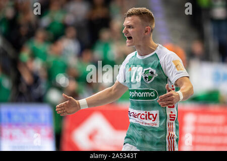 Hannover, Deutschland. 17 Okt, 2019. Handball: Bundesliga, der TSV Hannover-Burgdorf - Rhein-Neckar Löwen, 10. Spieltag in der TUI-Arena. Hannovers Josua Thiele Gesten im Spiel. Credit: Swen Pförtner/dpa/Alamy leben Nachrichten Stockfoto