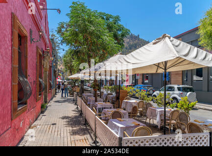 Restaurant auf Constitucion Straße im Barrio Bellavista, Santiago, Chile, Südamerika Stockfoto