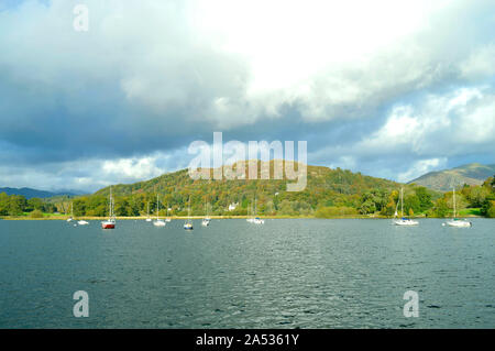 Lake Windermere der größte natürliche See in England im Norden des Sees in Cumbria Stockfoto